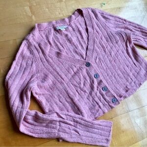 American Eagle Cropped, Ribbed v-Neck Button Up Sweater, Pink, Size XS